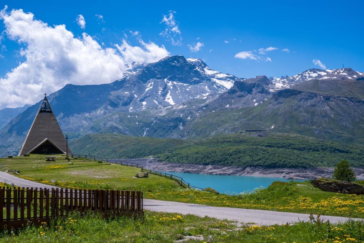 Les Roches Blanches Hotel Lanslebourg-Mont-Cenis Exterior foto